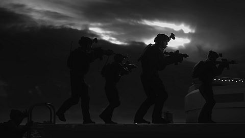 Former son pied marin